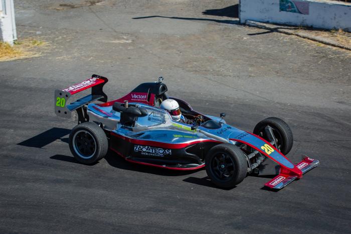FORMULA 5 ES UNA GRAN IDEA: J. GIRON