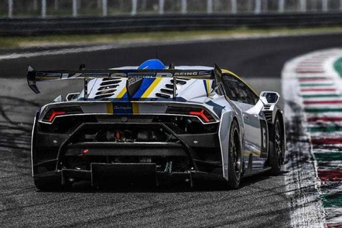  SIGUE EN INFINITUM LAMBORGHINI SÃšPER TROF