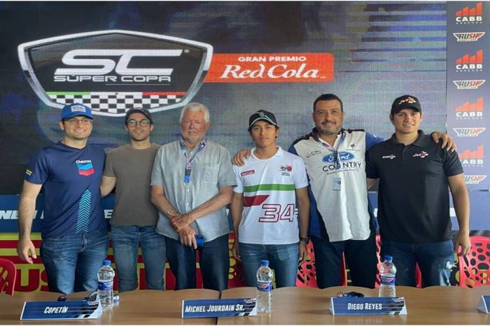 PRESENTAN GRAN PREMIO RED COLA