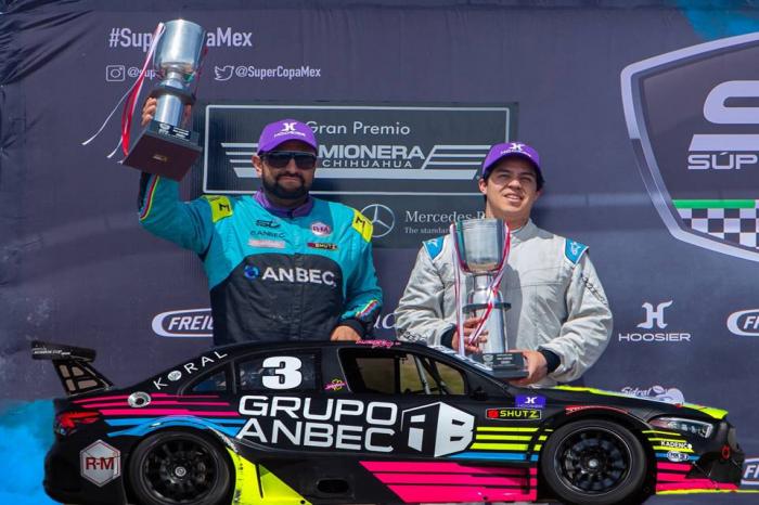 SHAMROCK RACING VA POR EL LIDERATO