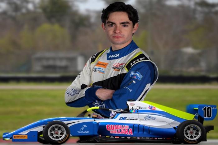 GEORGE GARCIARCE CON TRIPLE COMPROMISO