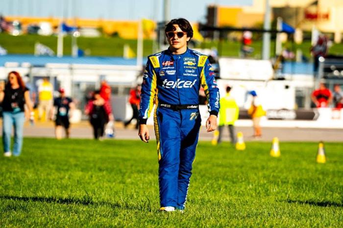 PROBLEMA EN LOS PITS AFECTA A PÉREZ DE LARA