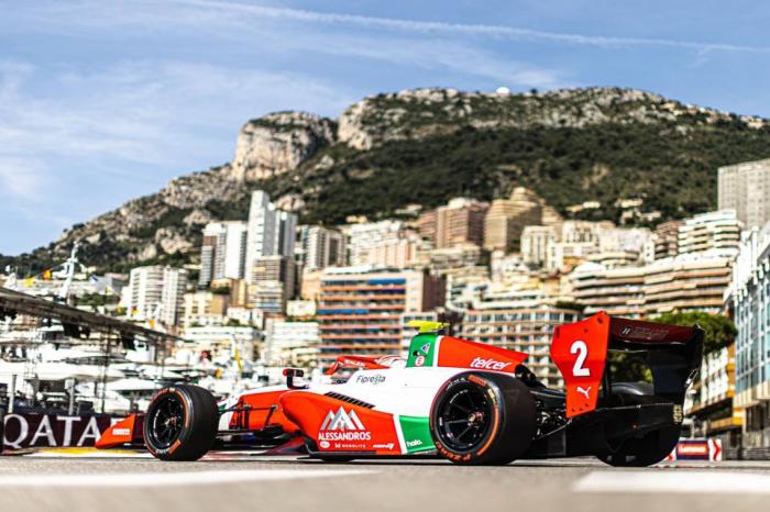 NOEL SUFRE CONTACTO  Y ABANDONA LA SPRINT