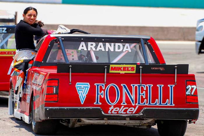 VALERIA ESTA EN TERCER PUESTO EN LAS TRUCKS