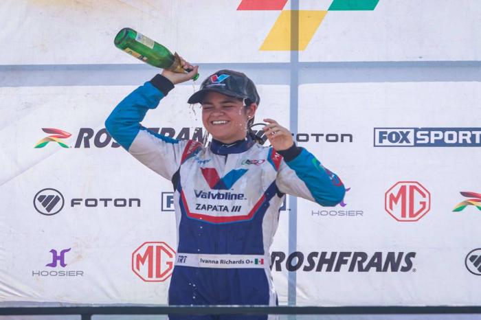 IVANNA OBTIENE SU PRIMER  PODIO EN GRAN TURISMO