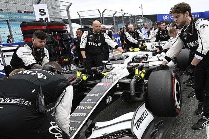 OTRO GP TERMINADO PARA CHECO Y BOTTAS